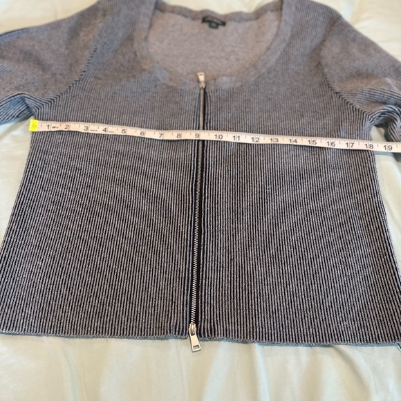 Wild Fable Women's XXL Zip-Front Navy & White Ribbed Cardigan Thick Sweater. - Picture 4 of 14